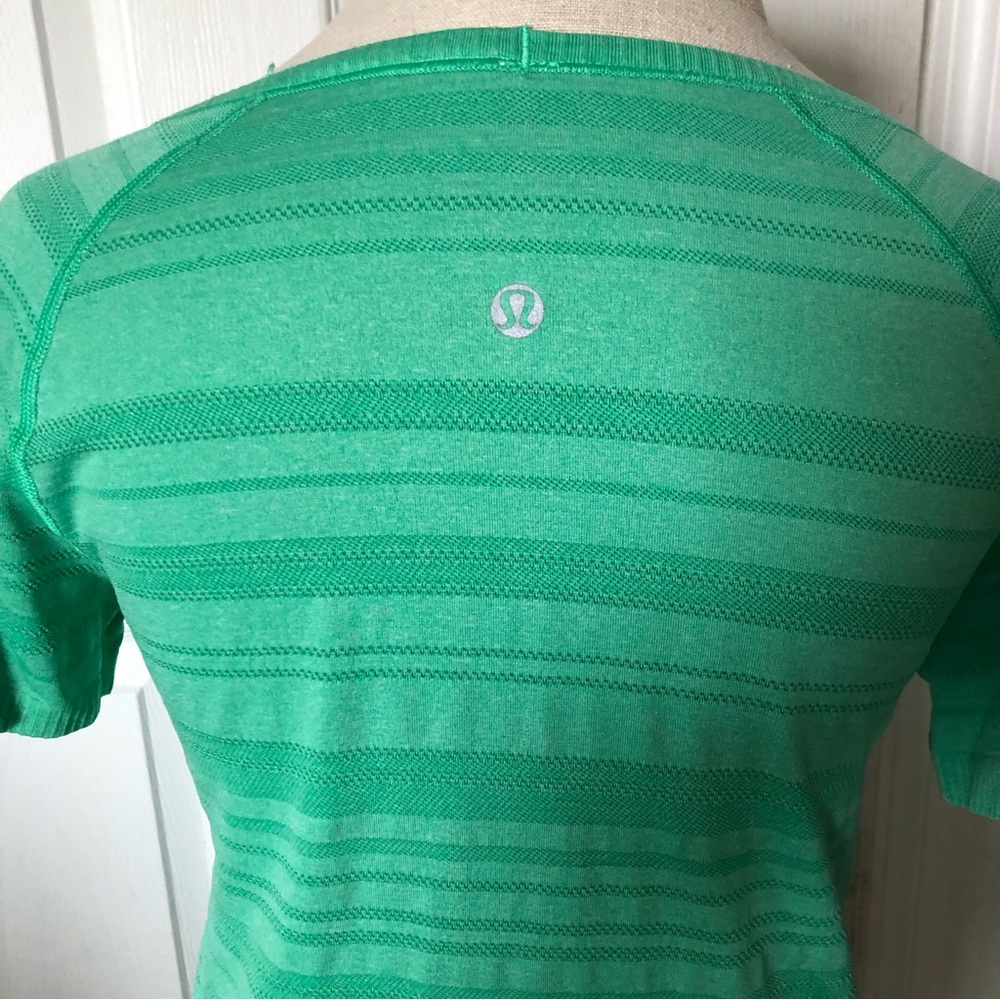 Lululemon Swiftly Tech Fitted Tee - image 4